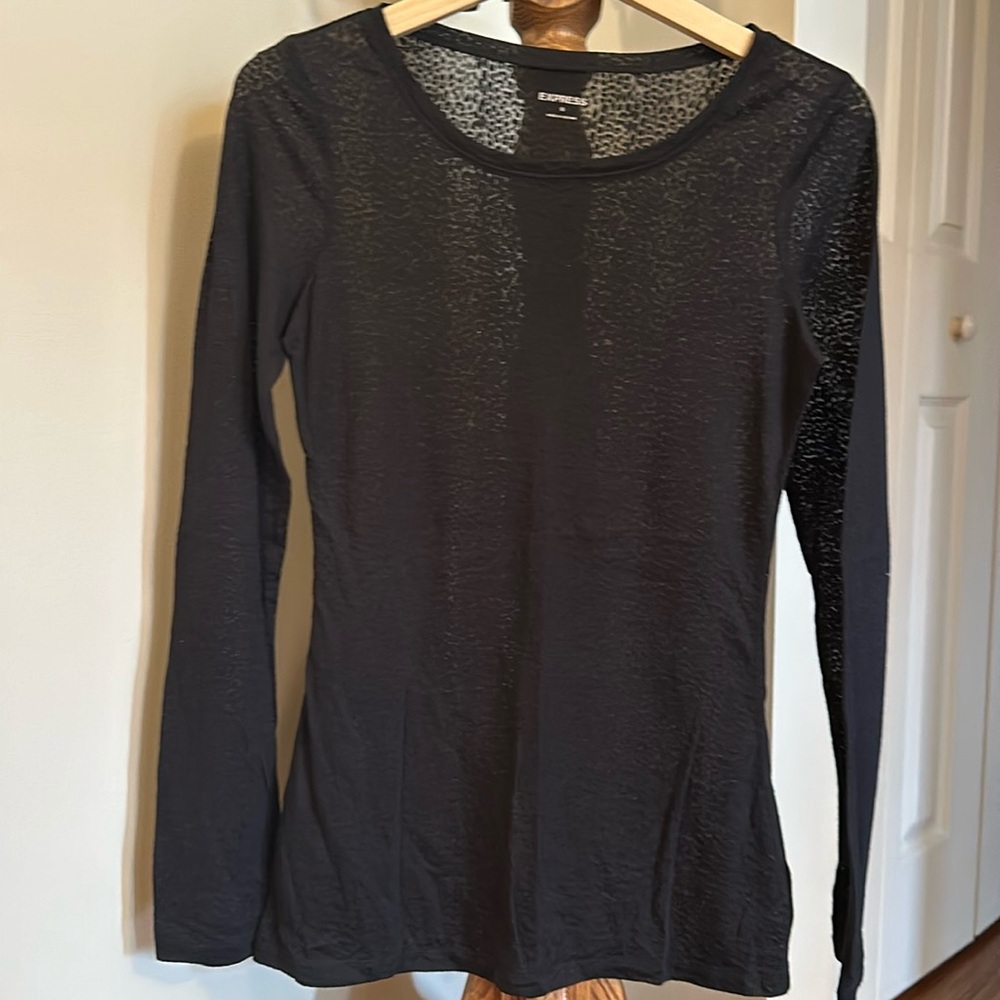 Express Sheer leopard blacktop